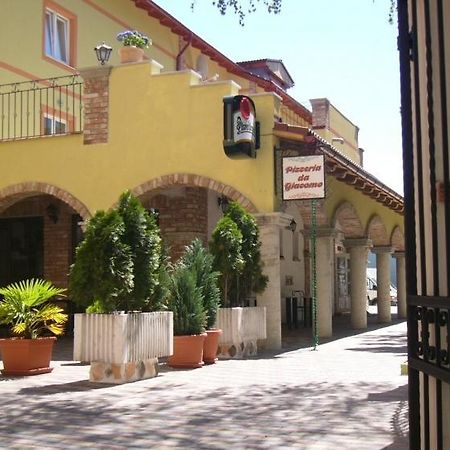Penzion Da Giacomo Trenčín Εξωτερικό φωτογραφία