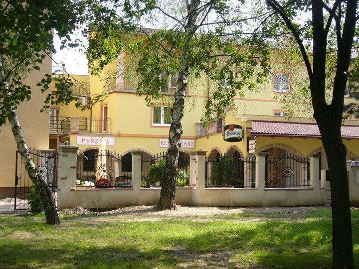 Penzion Da Giacomo Trenčín Εξωτερικό φωτογραφία